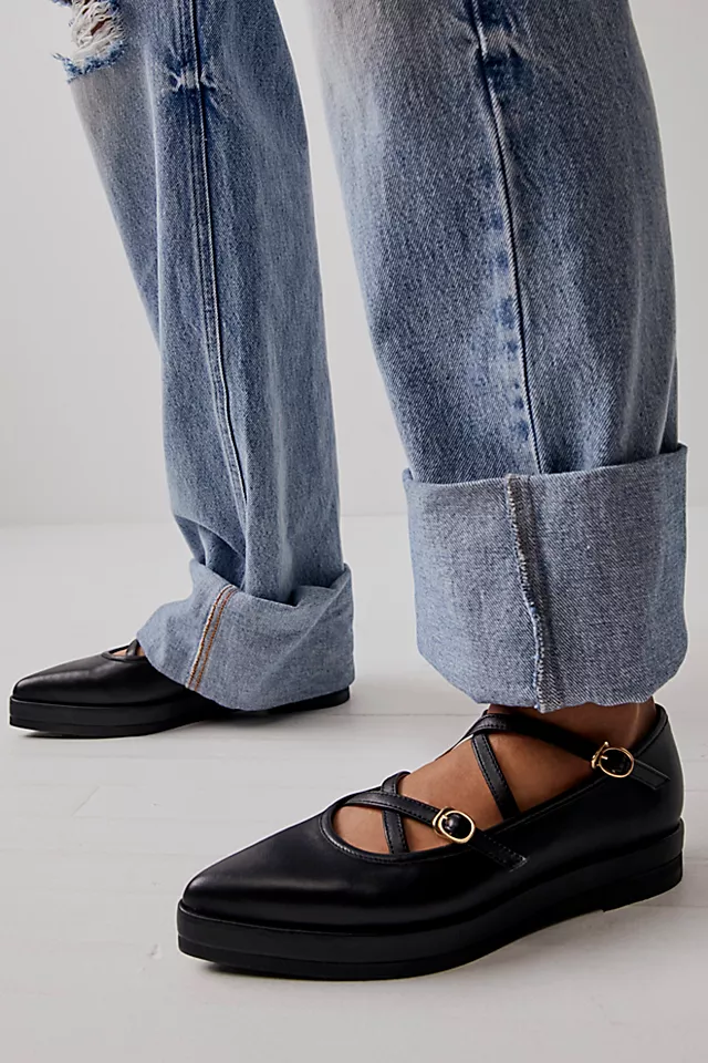 Kriss Kross Flats Black