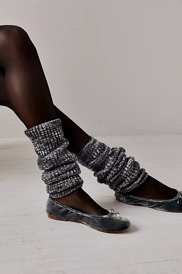 Deja Vu Spacedye Leg Wamers Black Combo