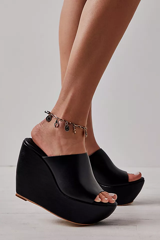 Idona Wedges Black
