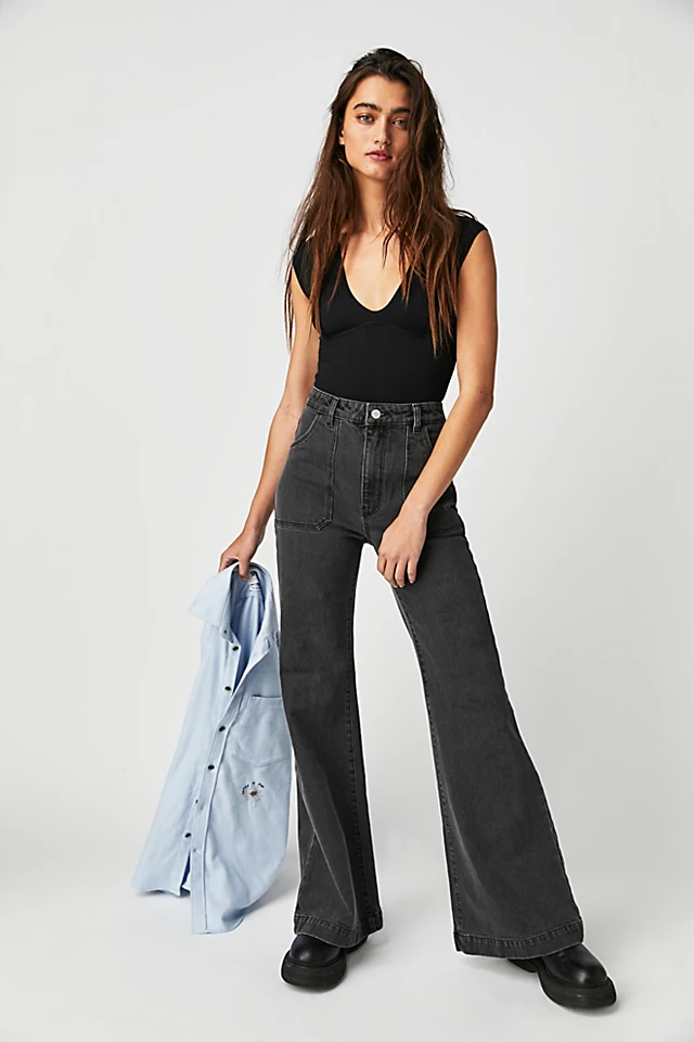 Rolla's East Coast Flare Jeans Brad Black