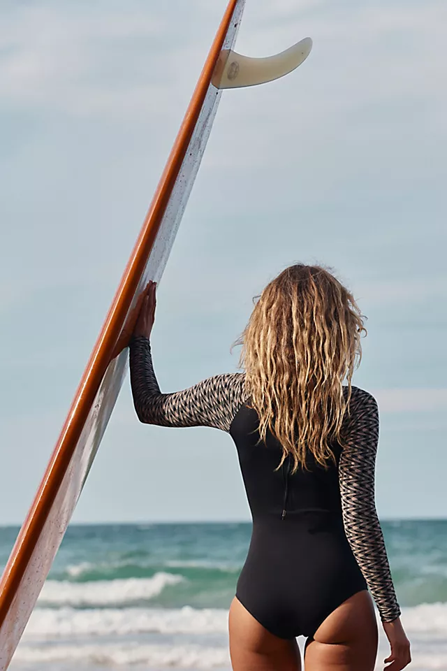 Gaviotas Surf Suit Aries