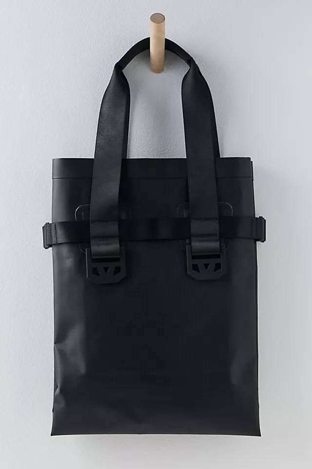 Rains Arid Tote Bag Black