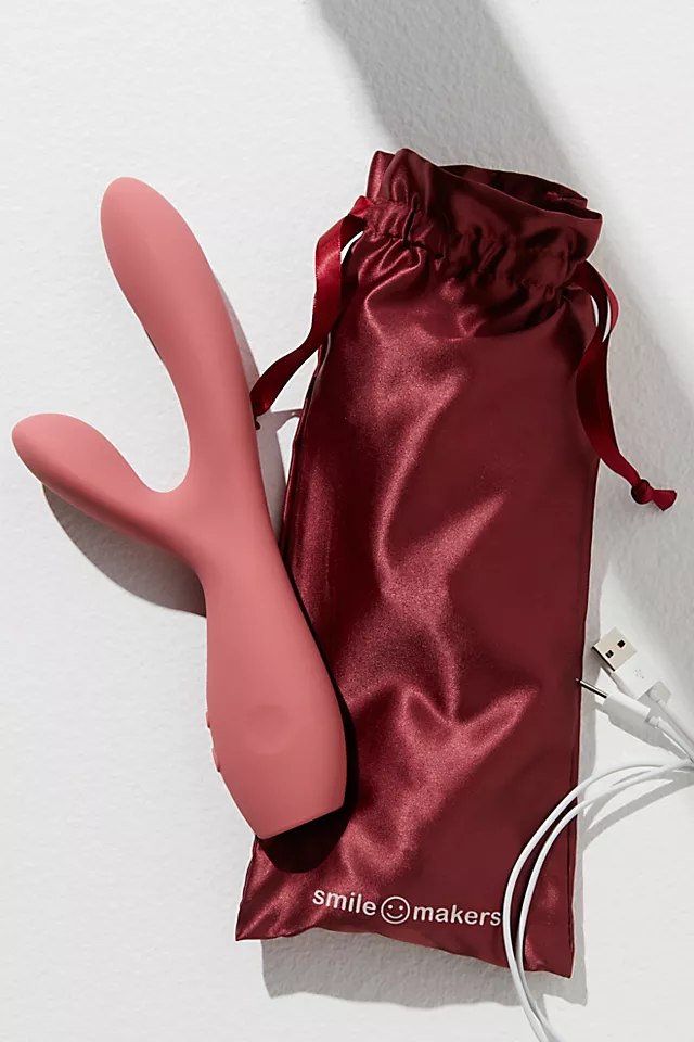 Smile Makers The Artist One