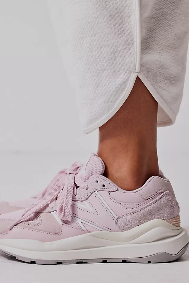 New Balance 57/40 Sneakers Light Pink