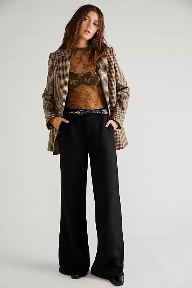 Closed Nanton Flare Trousers Black