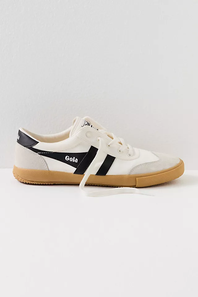 Gola Badminton Court Sneakers Off White / Black