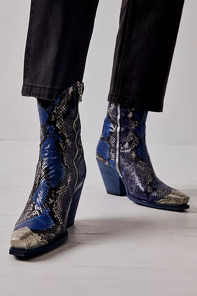 Brayden Snake Western Boots Rinsed Navy Snake