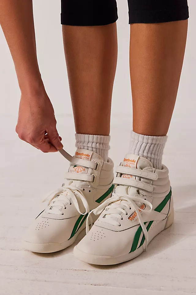 Reebok Freestyle Hi Sneakers Chalk / Glen Green / Peach Fuzz