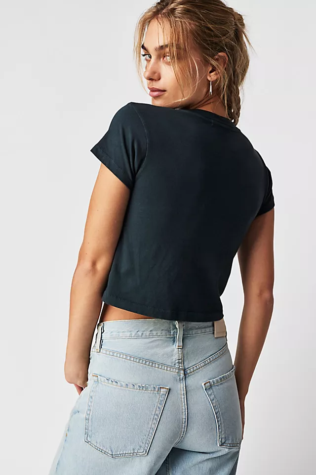 Daydreamer Sonny & Cher I Got You Babe Tee Vintage Black