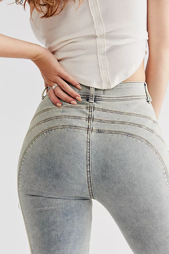 CRVY Head Turner Slim Flare Jeans Sea Mist