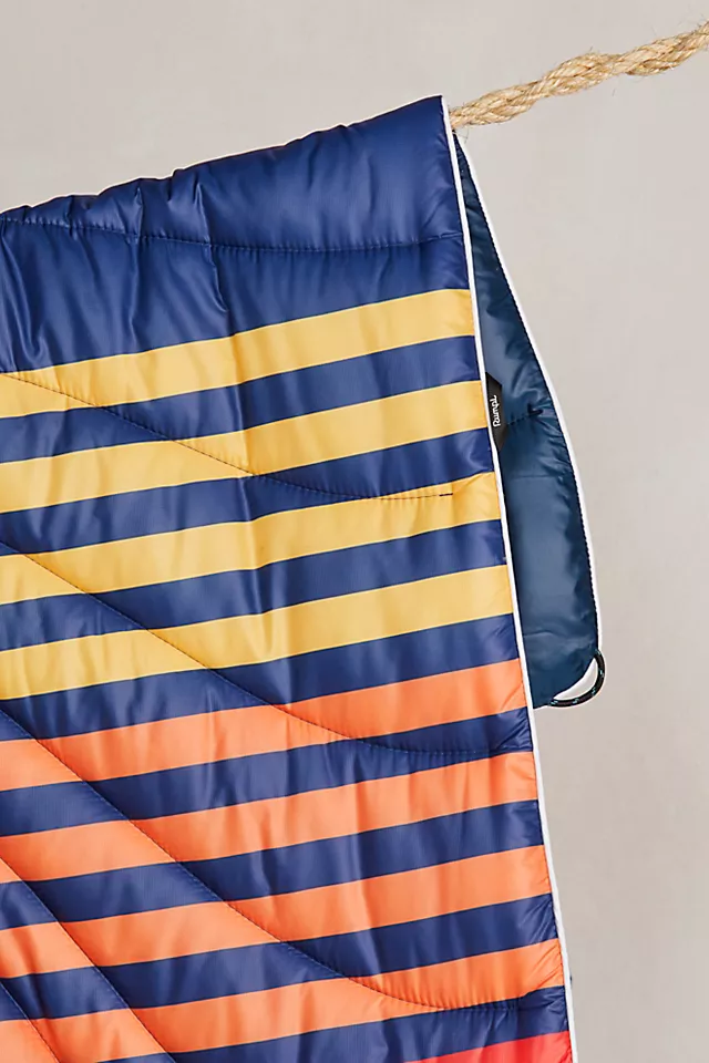 RUMPL Original Puffy Double Blanket Deepwater Rays