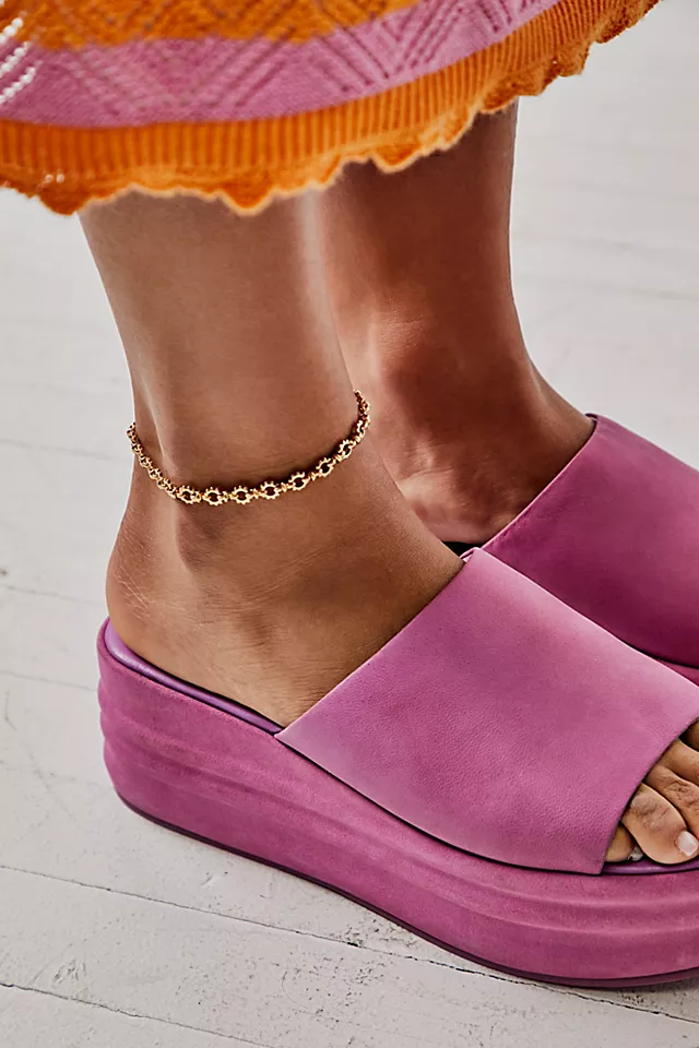 Harbor Flatform Sandals Fuchsia Flirt