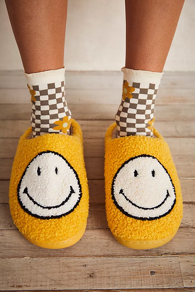 Smiley Slippers Yellow Smiley