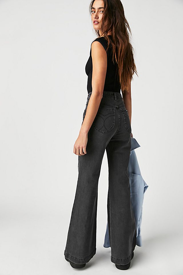 Rolla's East Coast Flare Jeans Brad Black