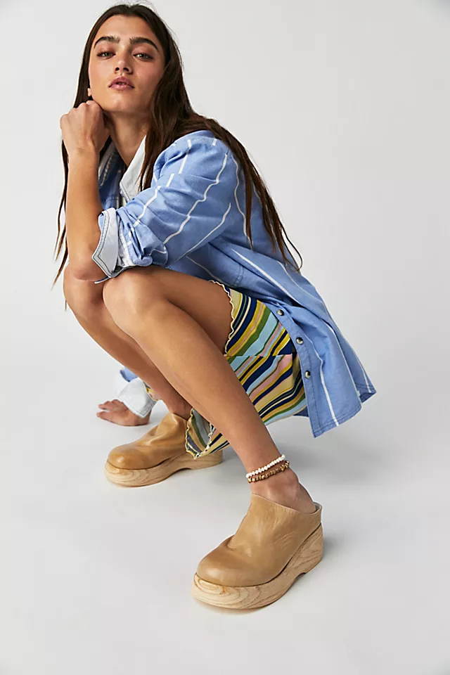 Peyton Platform Mules Camel