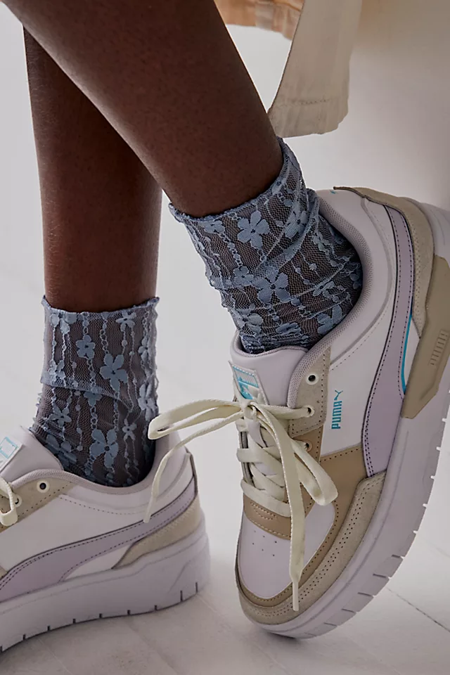 Lace Of Being Socks Blue