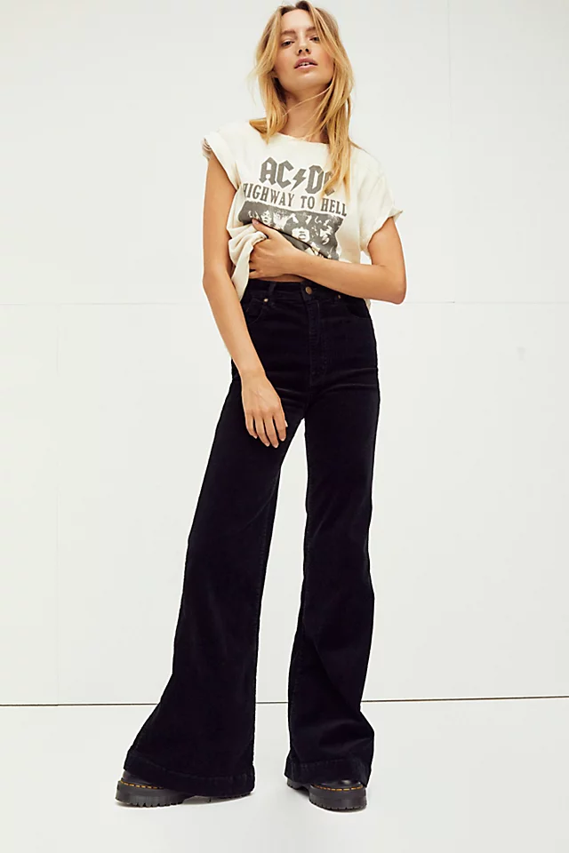 Rolla's East Coast Cord Flare Jeans Velvet Black