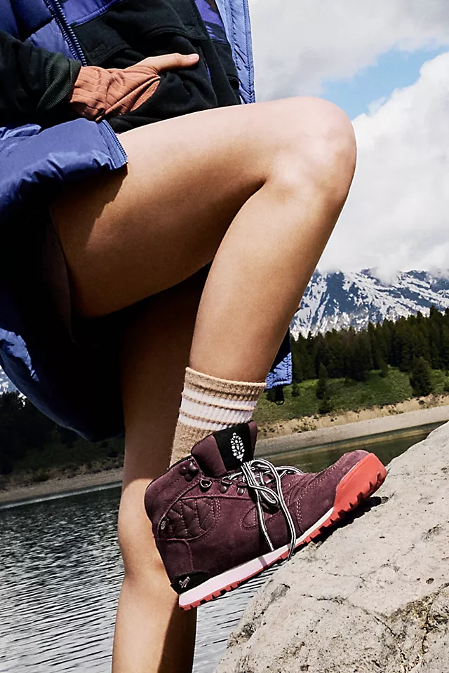 Danner X FP Movement Jag Quilted Boots Fig Jam / Candy Apple