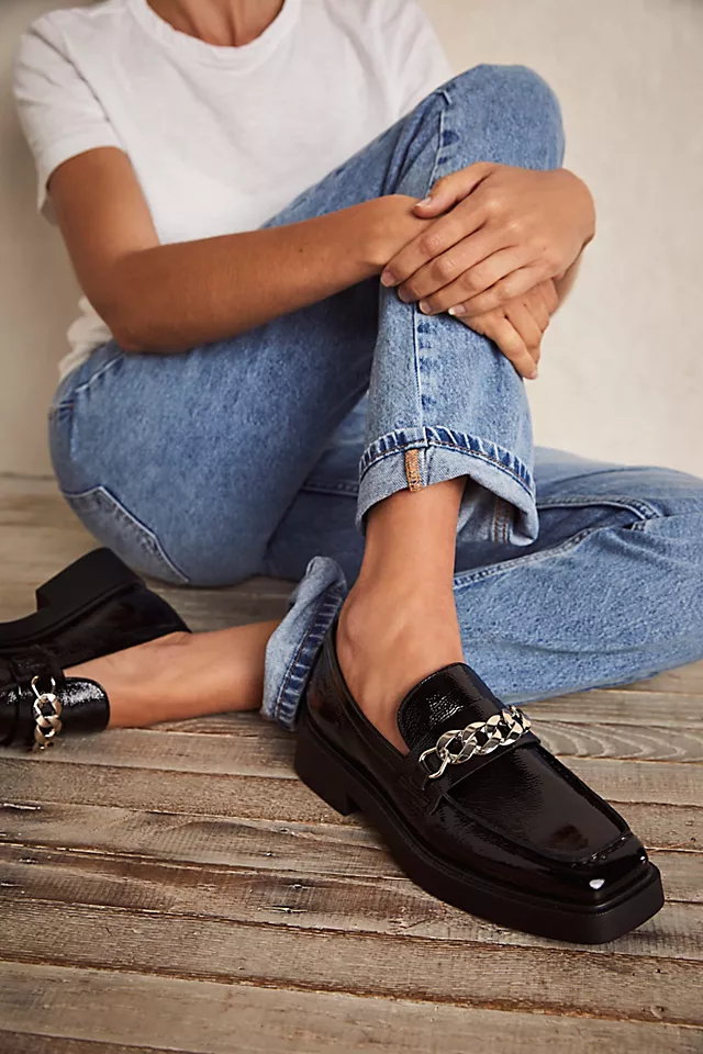 Vagabond Jillian Chain Loafers Black