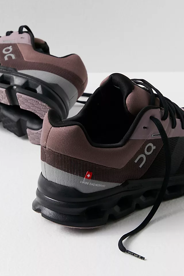 Cloudrunner Waterproof Sneakers Black / Grape