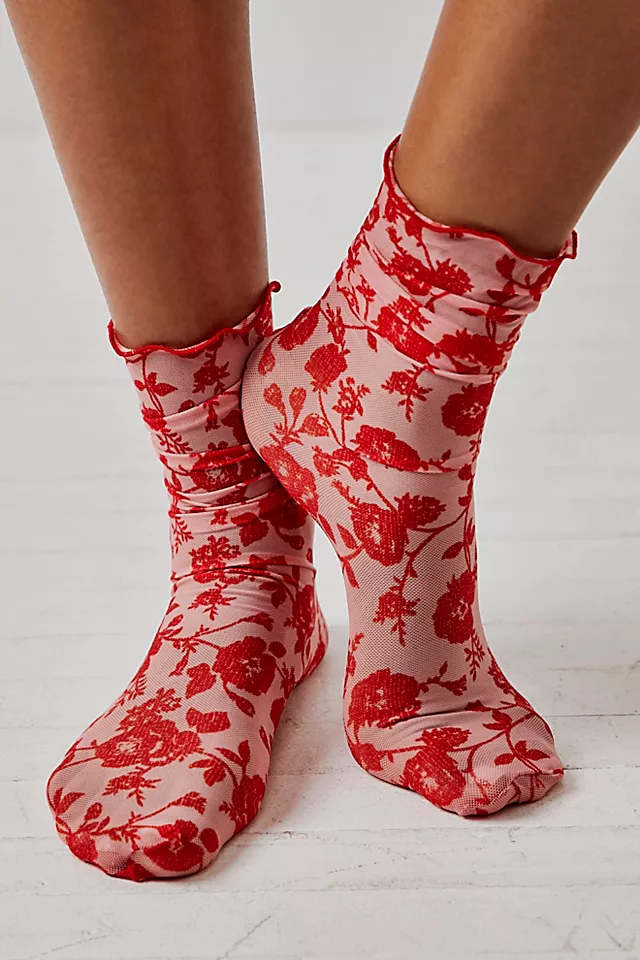 Charlotte Sheer Socks Red