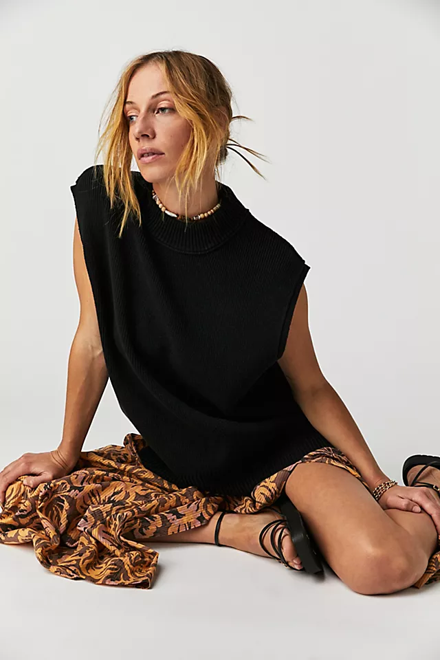 Easy Street Tunic Vest Black