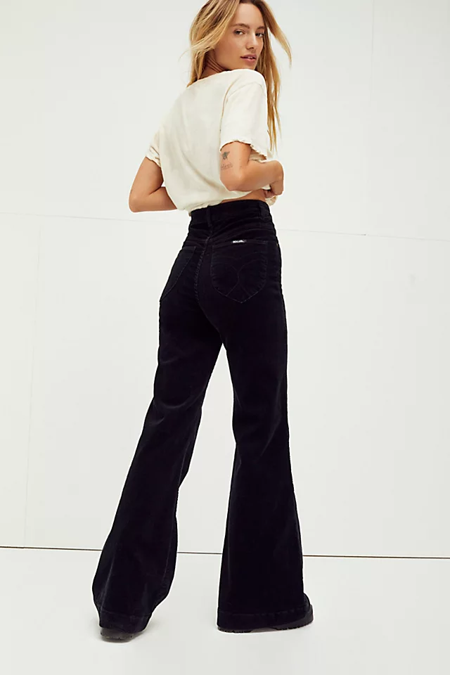 Rolla's East Coast Cord Flare Jeans Velvet Black
