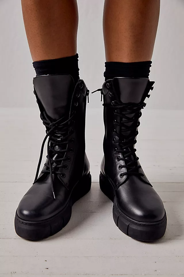 Vega Lace Up Boots Black