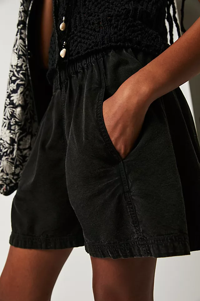 Get Free Poplin Pull-On Shorts Black