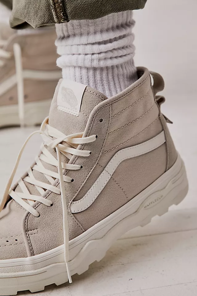 Sentry Sk8-Hi Sneakers French Oak