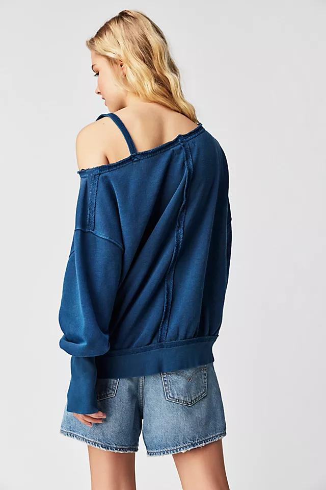 On The Edge Pullover Sparkling Indigo