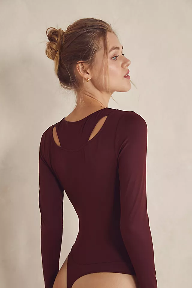 Mimi Keyhole Bodysuit Black Cherry