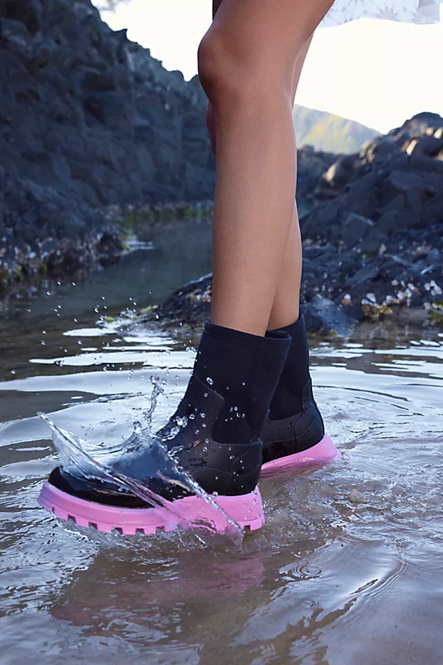 Hunter Short City Explorer Short Neoprene Boots Black / Pink Fizz