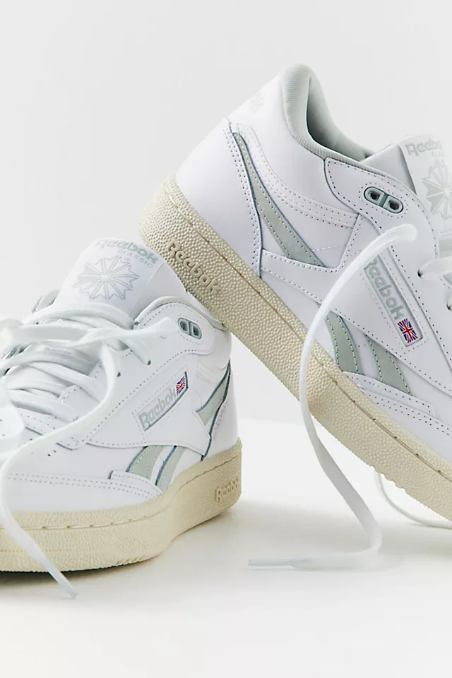 Reebok Club C Mid II Sneakers FTWR White / Sea Spray / Alabaster