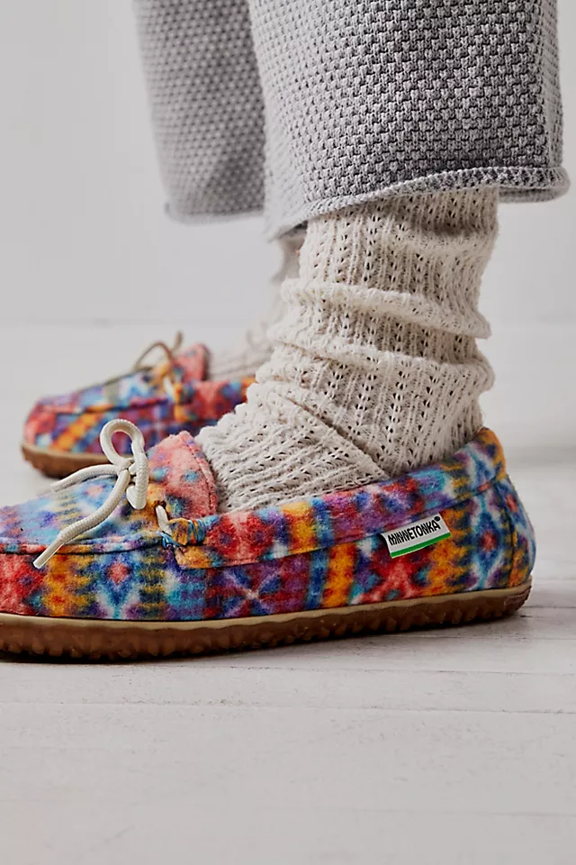 Minnetonka Eco Oak Slippers Orange Sunset