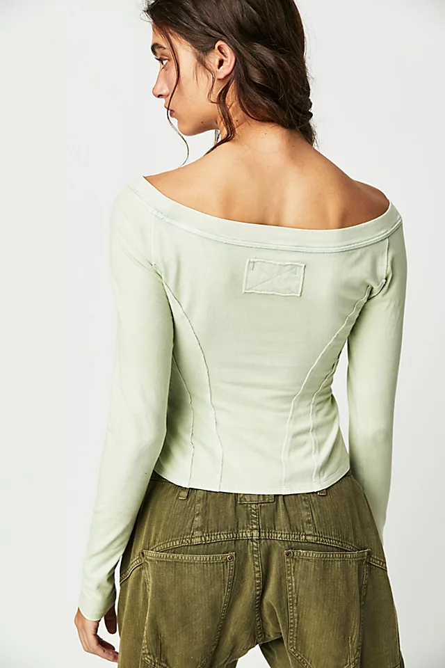 Heart Trick Tee Milky Green