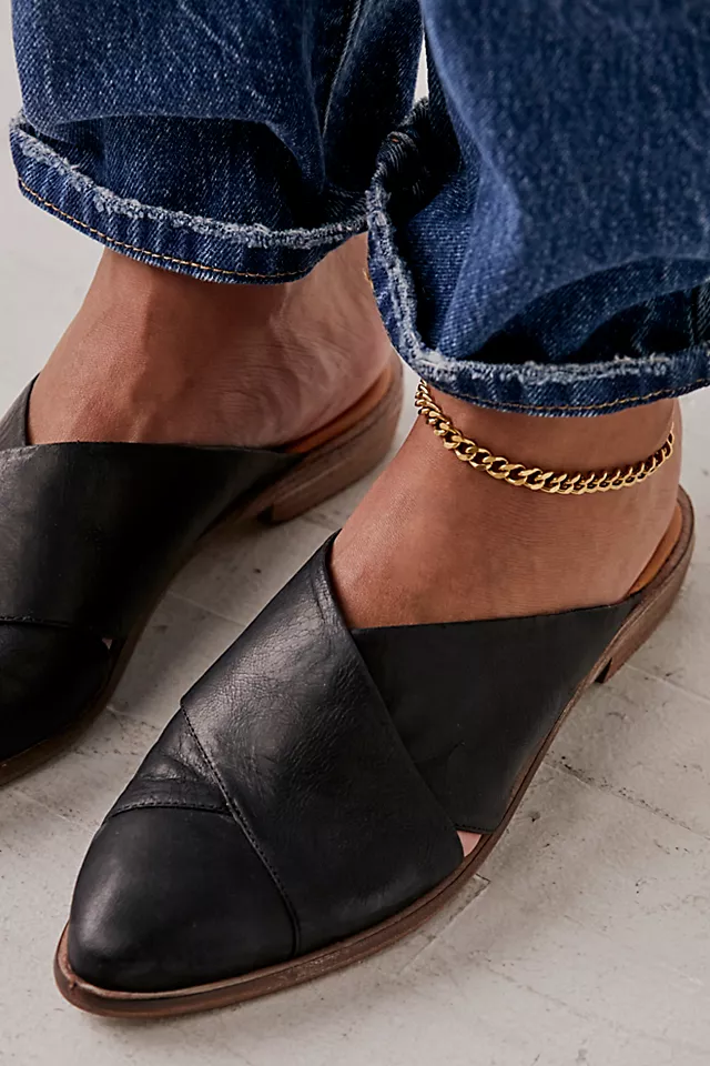 Lordes Mules Black