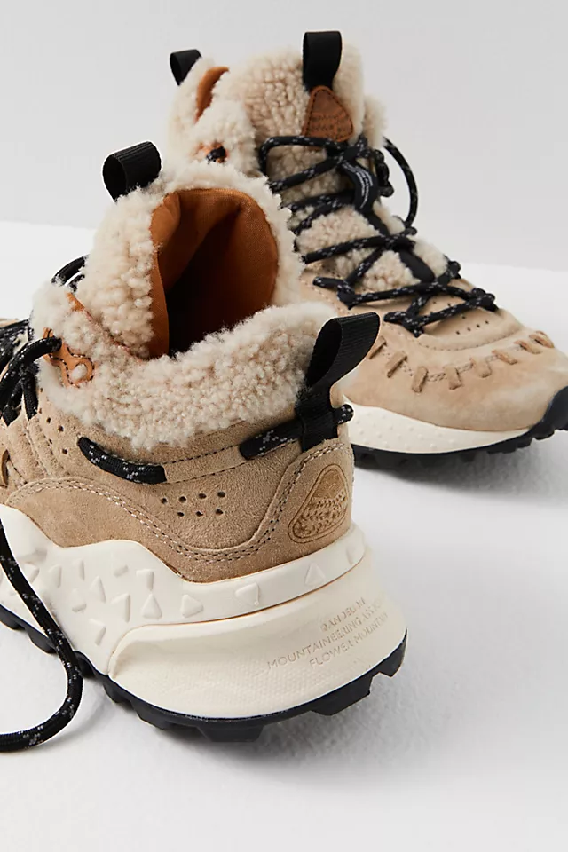 Cody Shearling Sneakers Beige