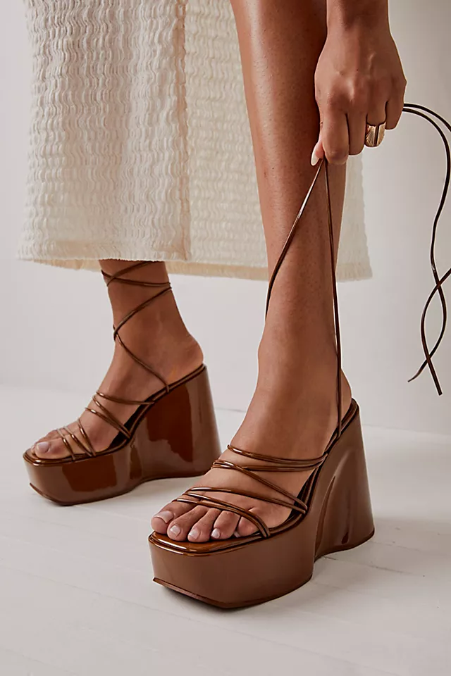 Sydney Wrap Wedges Tan Patent