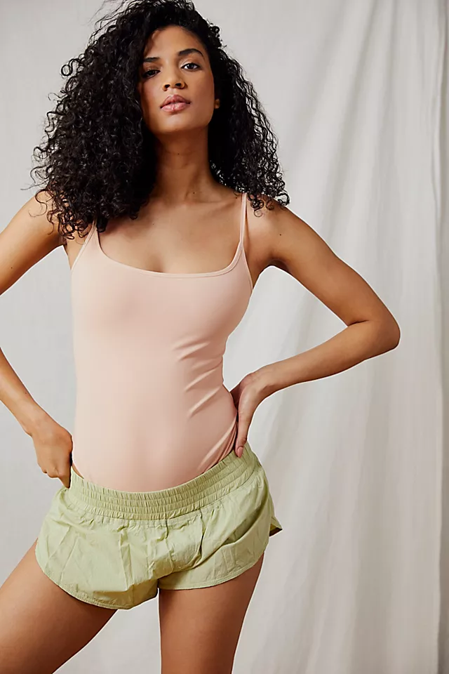 Basique Bodysuit Strawberry Smoothie