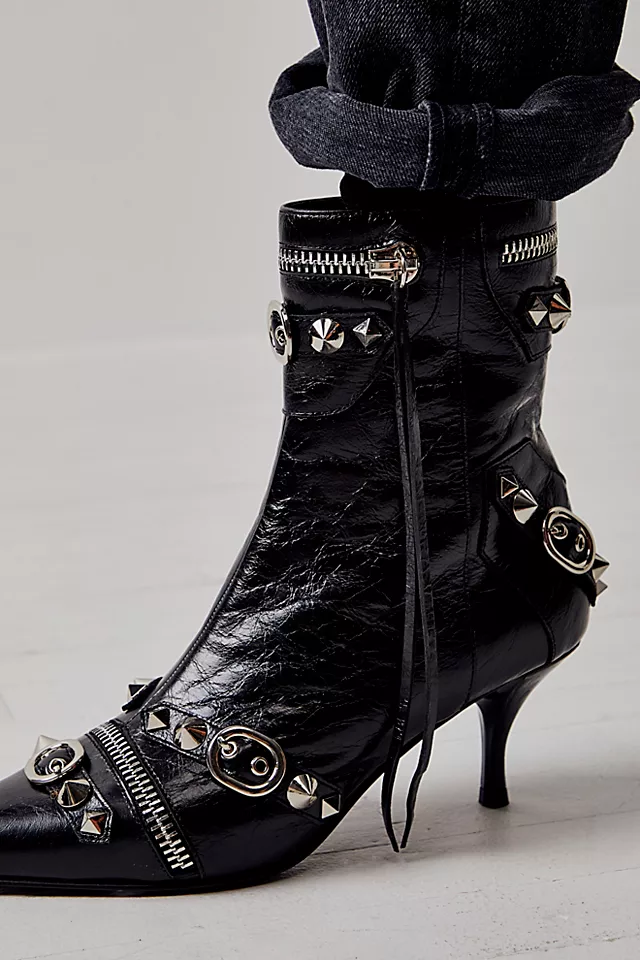 Avril Ankle Boots Black Silver