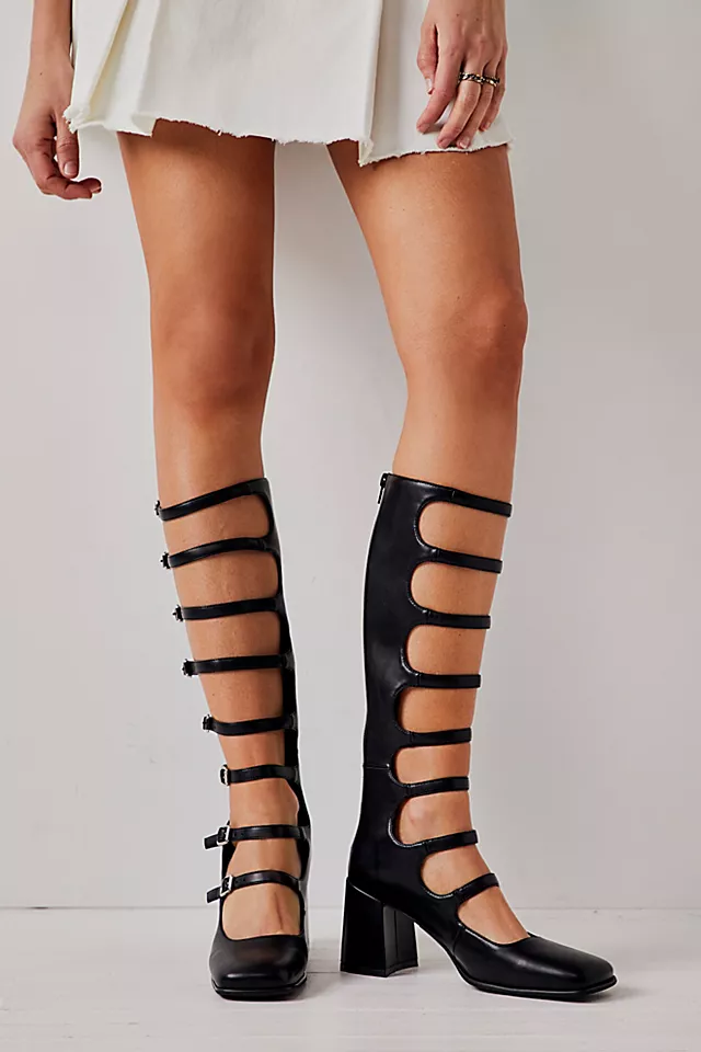 Brandy Buckle Mary Jane Heels Black