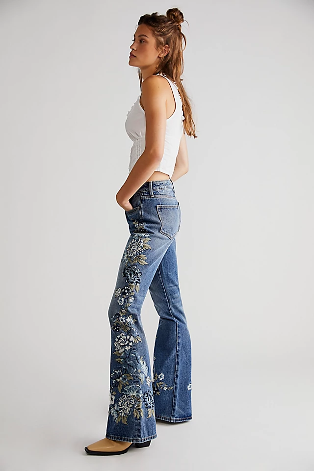 Driftwood Farrah Embroidered Flare Jeans Bluebelle Fleur