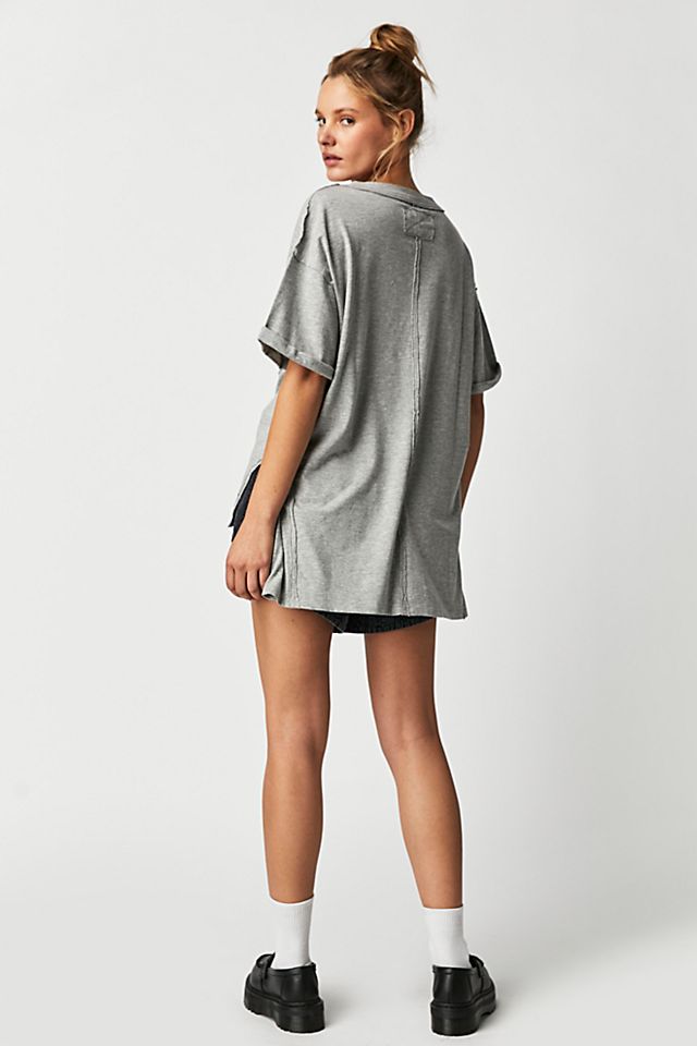 Keep Me V-Neck Tee Heather Grey