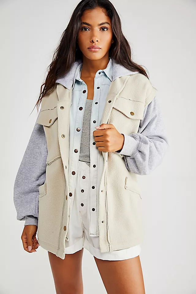 Treeline Cardi Sandy Tan Combo