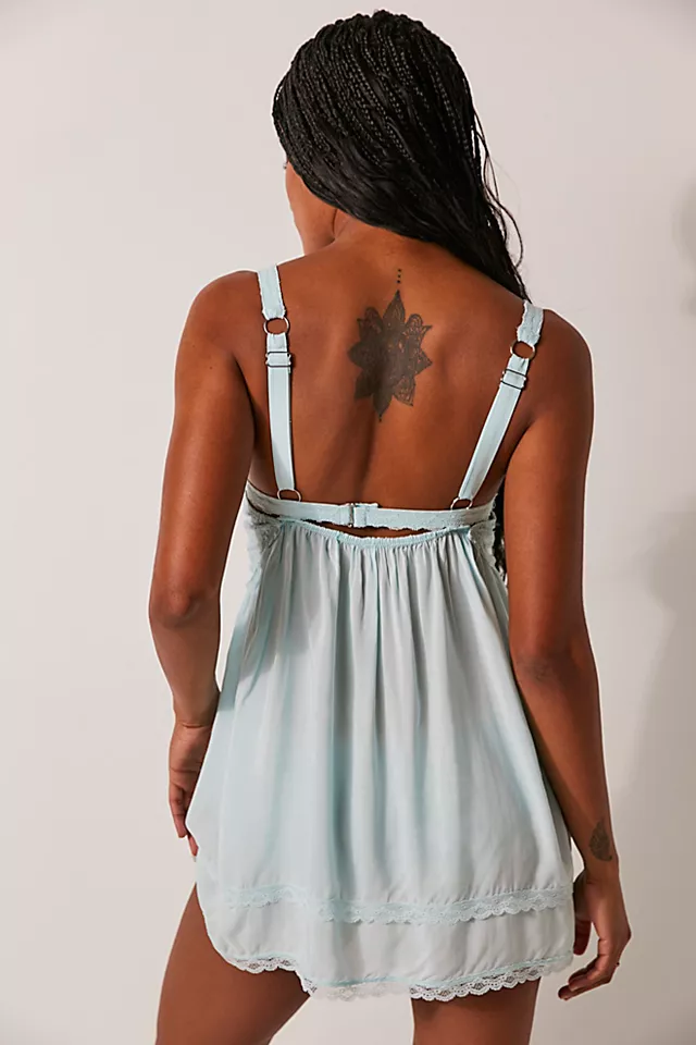 Morning In Maine Slip Frosty Blue