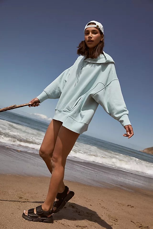 Sprint To The Finish Hoodie Dusty Blue