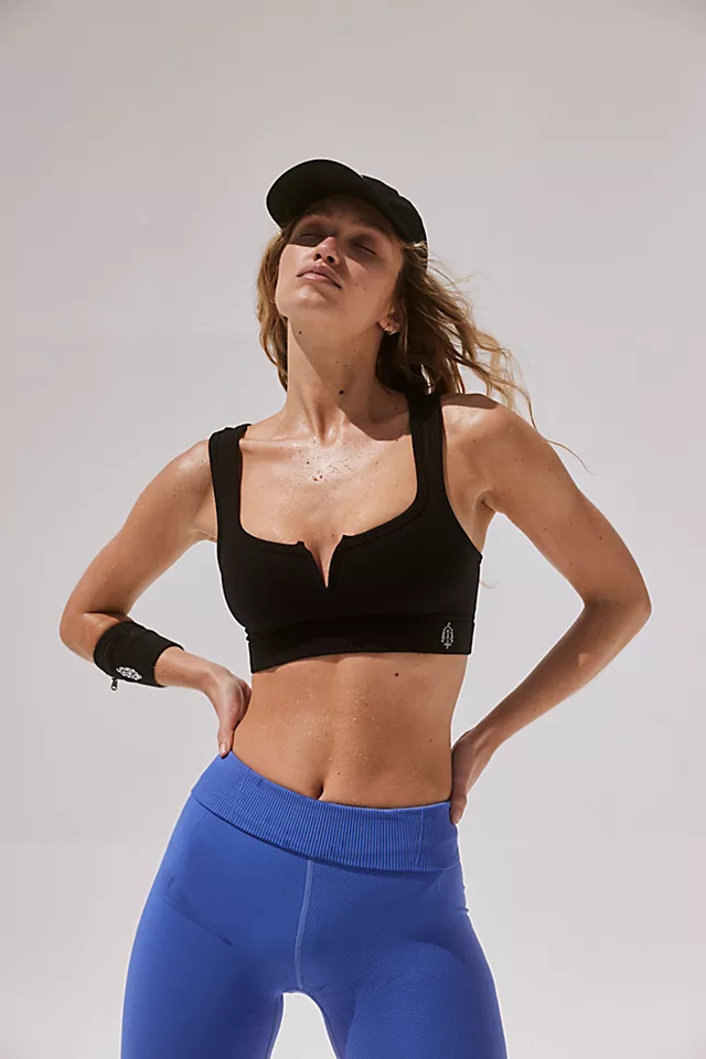 Care FP Plank All Day V-Wire Bra Black