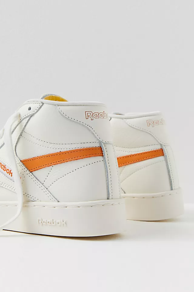 Reebok Club C Form Hi Sneakers Chalk / Peach Fuzz / Burnt Orange