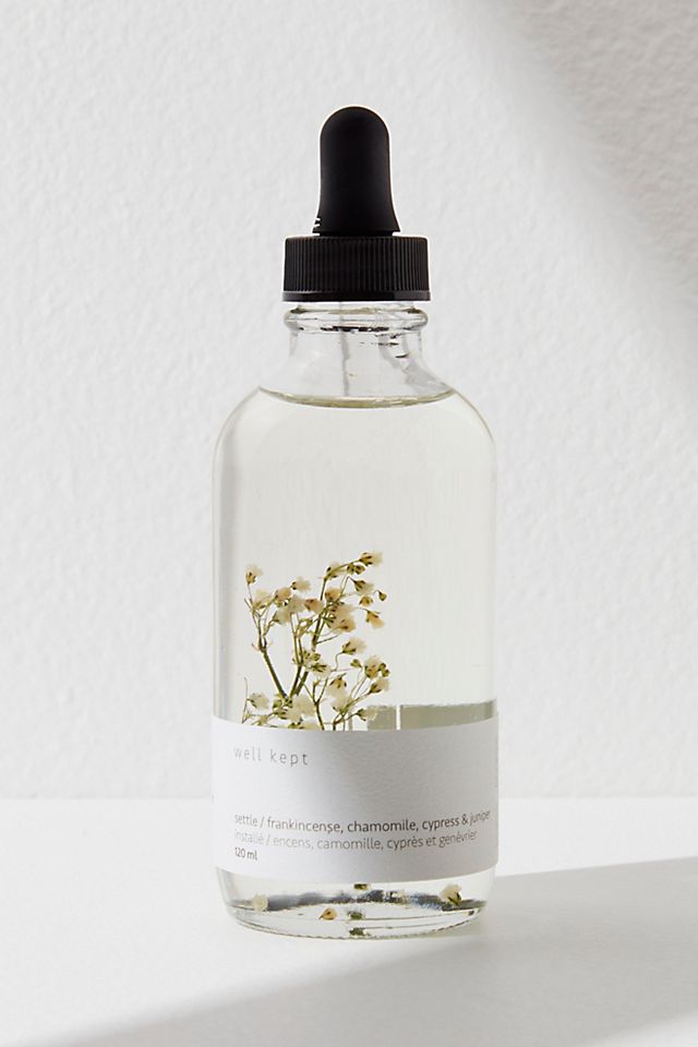 Well Kept Bath Oil Settle